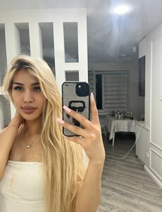 Проститутка Мальчики , жду вас у себя в лс 💦🥹 Показываю свои прелести 🫦 У меня приятные цены 😍 - Южно-Сахалинск