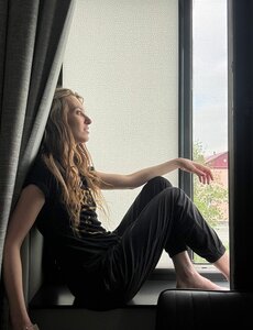 Проститутка Приезжай в гости нас две подруги фото 100% пиши воцаап приезжай ) - Южно-Сахалинск